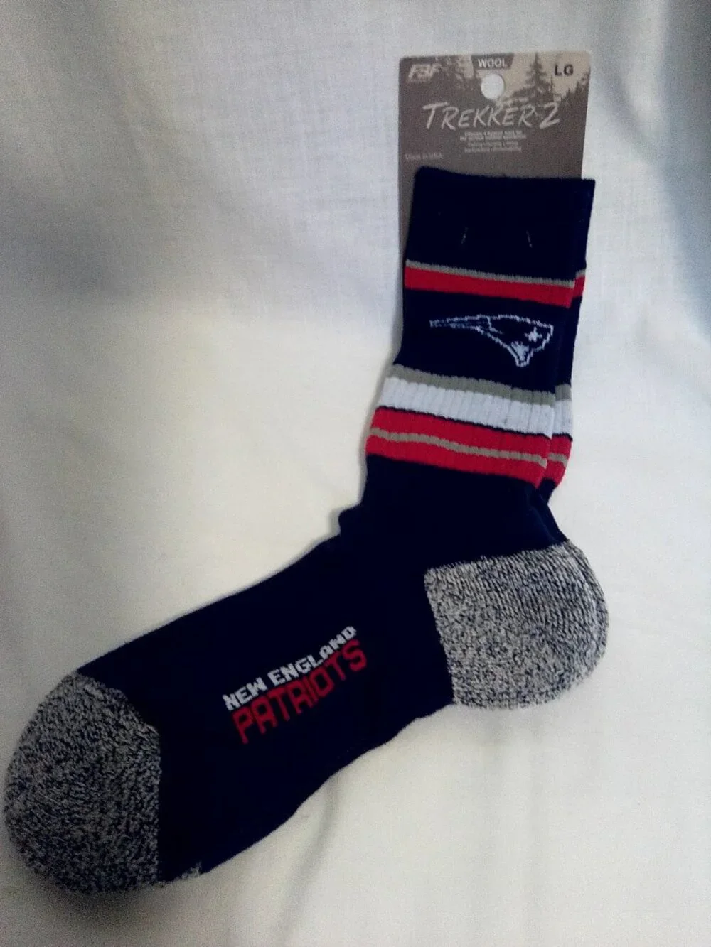 Trekker 2 New England Patriots wool socks Large NWT